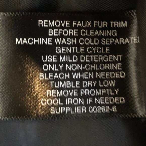 Liz Claiborne Y2K Plaid Coat w/ Removable Real Raccoon Fur Collar — Early 2000s - Picture 10 of 13